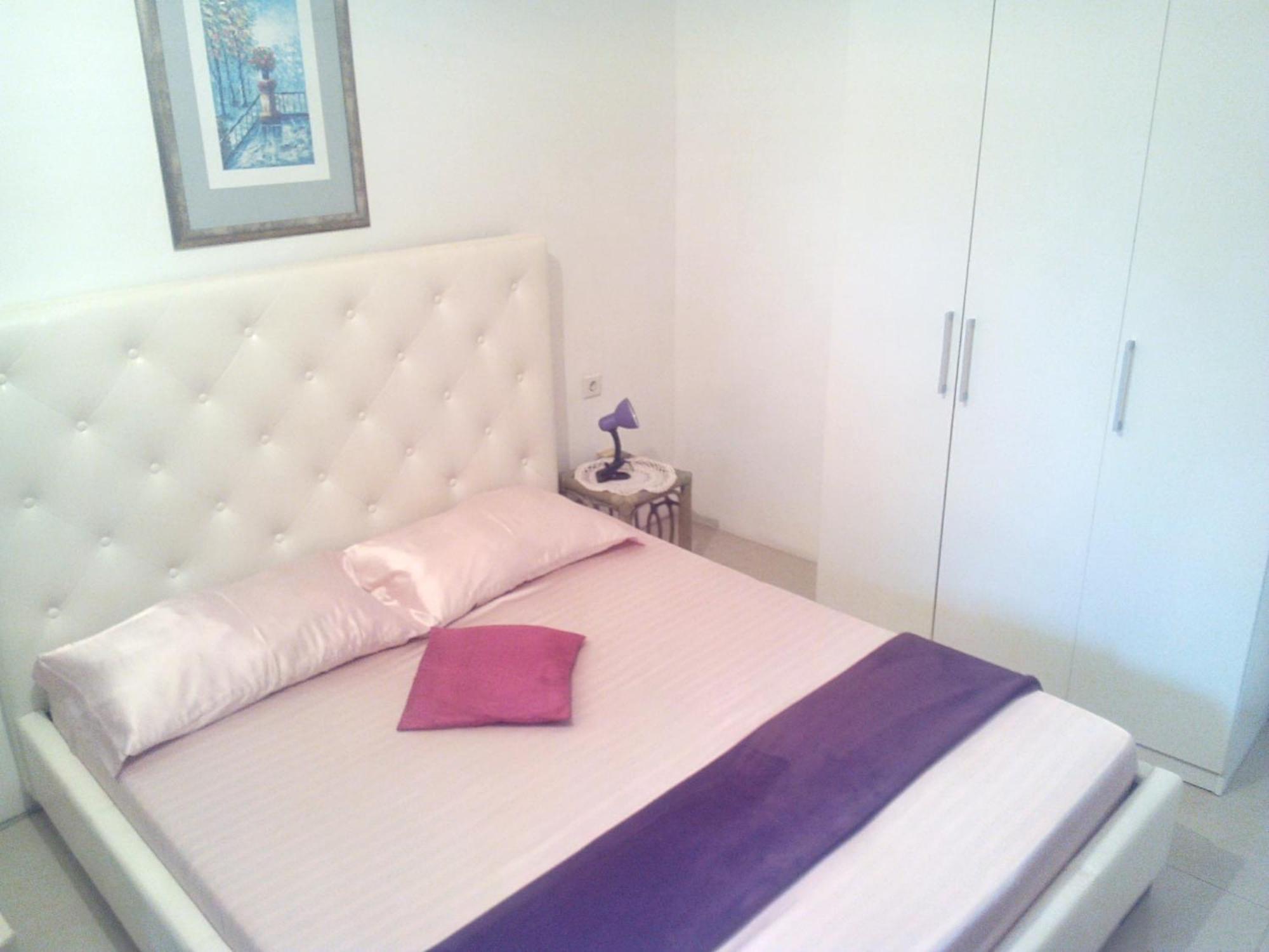 Collins Apartments Pula Rum bild